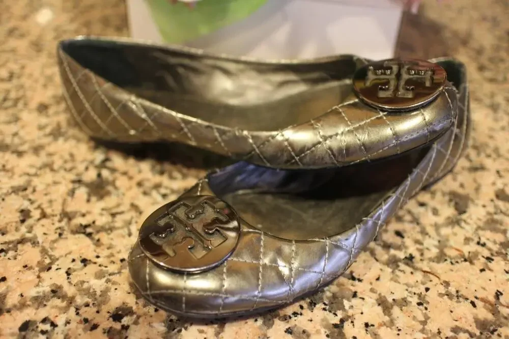 Tory Burch Women's Leather reva quilted silver Flats 8 (taco900